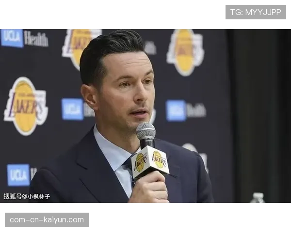 里夫斯再显关键先生本色，雷迪克对其表现持肯定态度